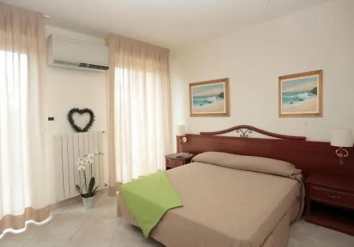 Residence Dell'Angelo Ospedaletti Apart Otel